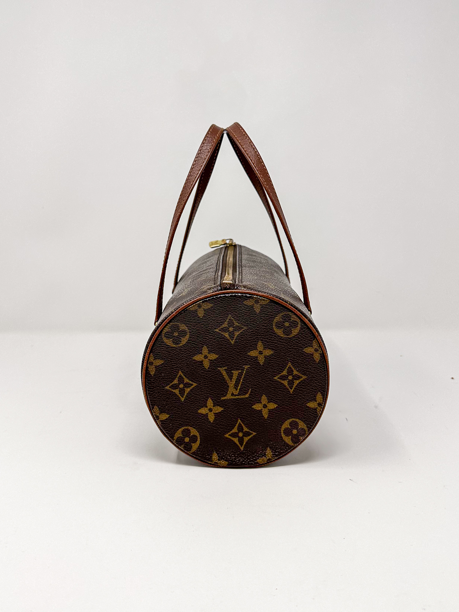Louis Vuitton Papillon 26