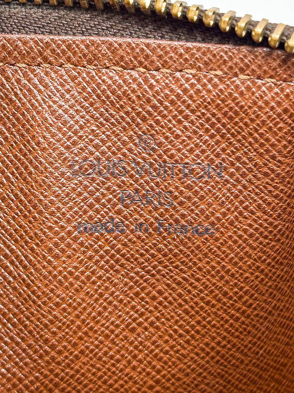 Louis Vuitton Papillon 26