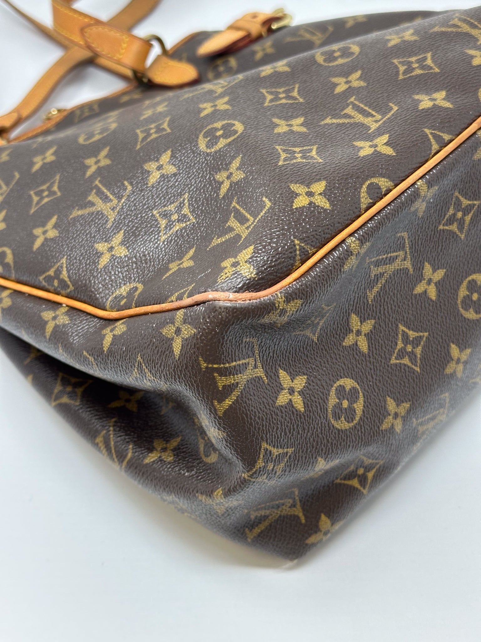 Louis Vuitton Monogram Batignolles Vertical