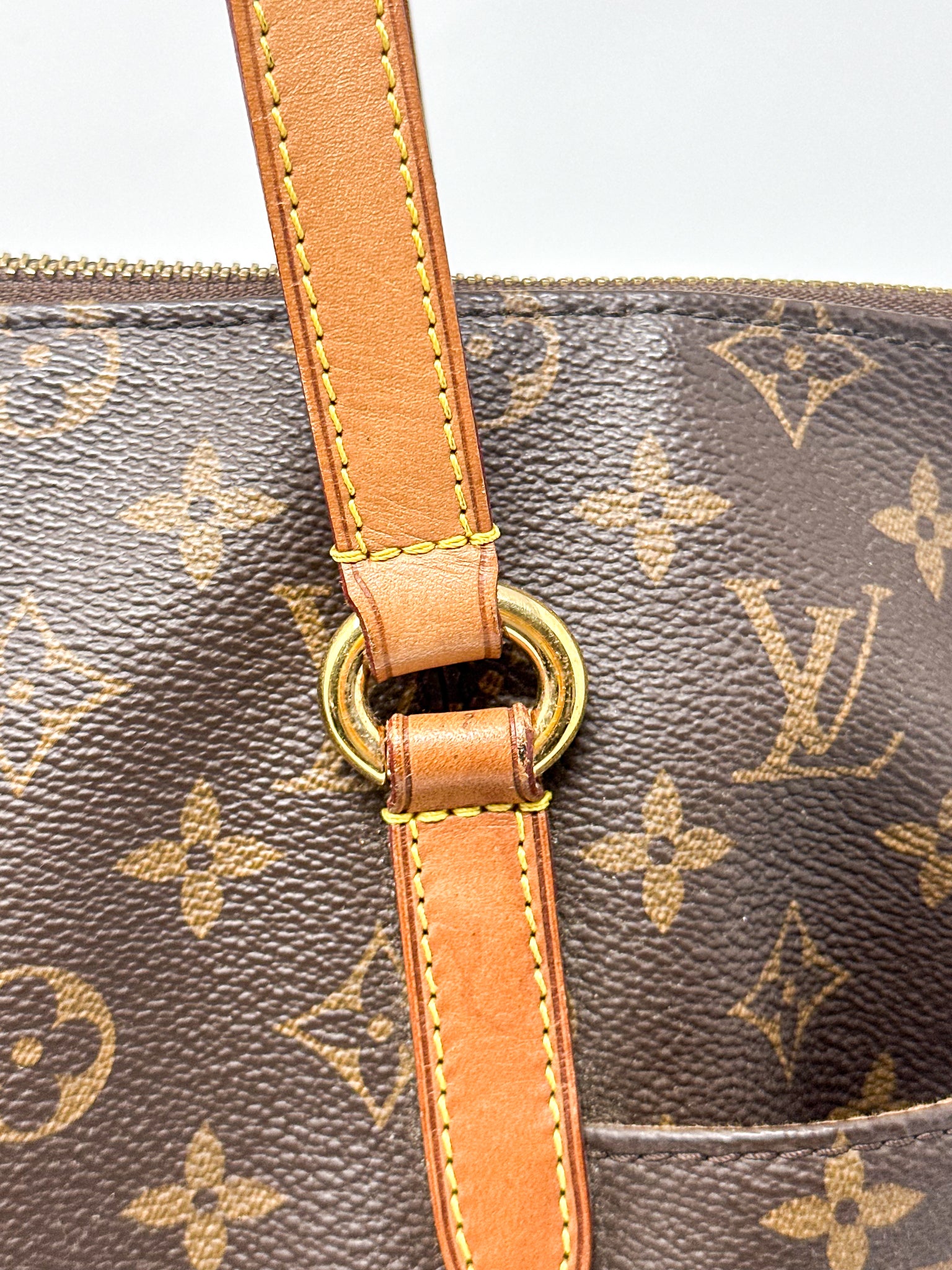 Louis Vuitton Monogram Totally MM Tote Bag