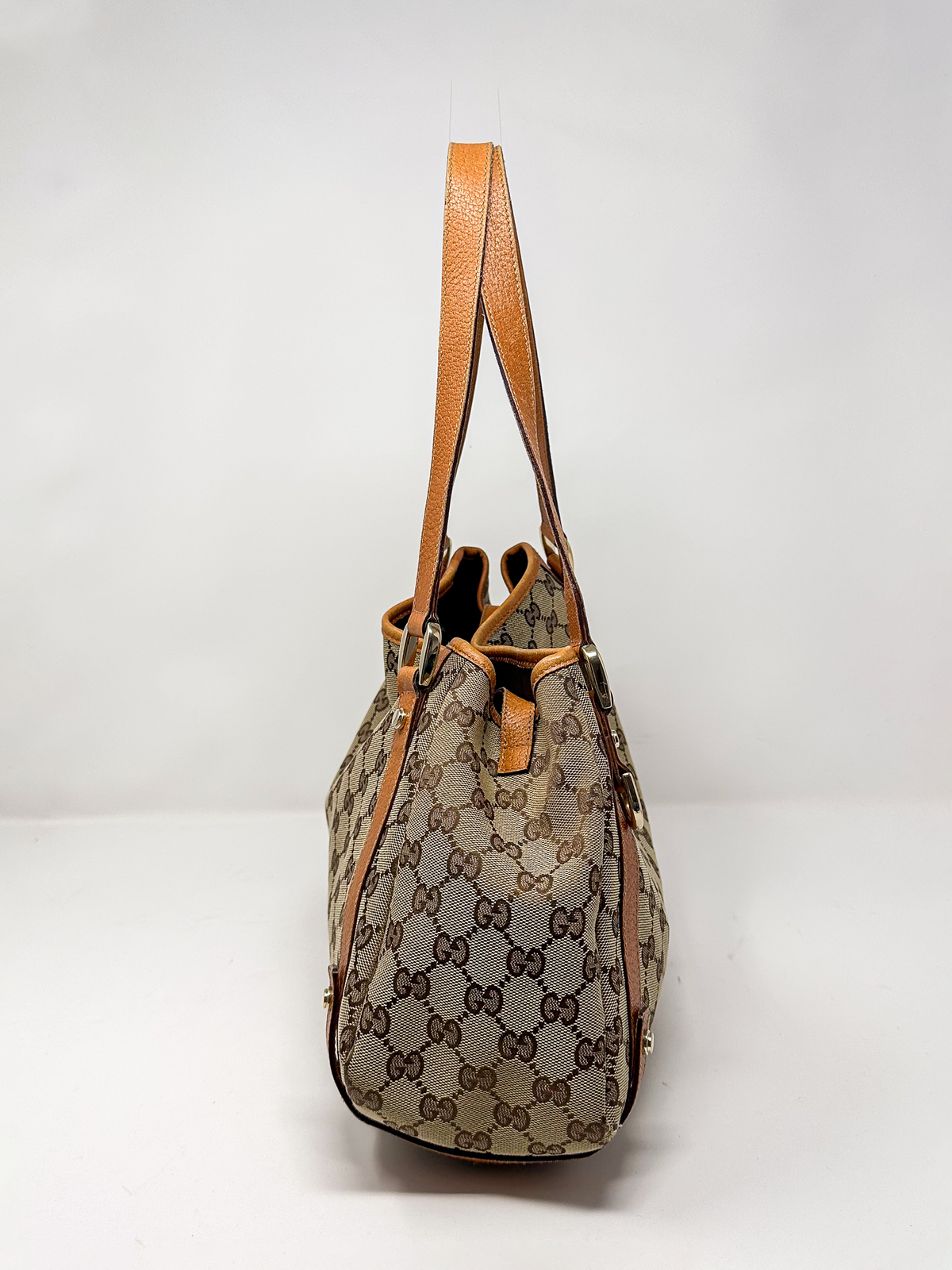 Gucci Abbey D Ring Hobo Bag