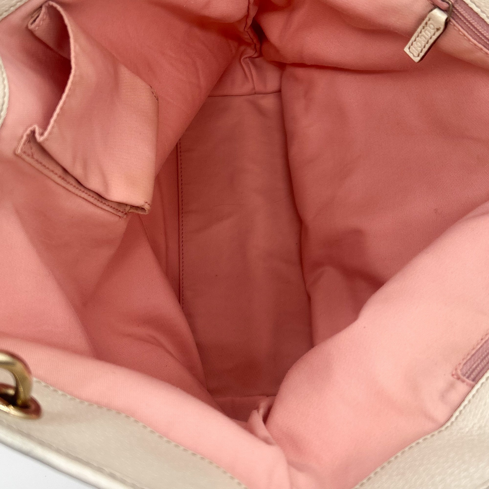 Gucci Abbey D Ring Medium Tote