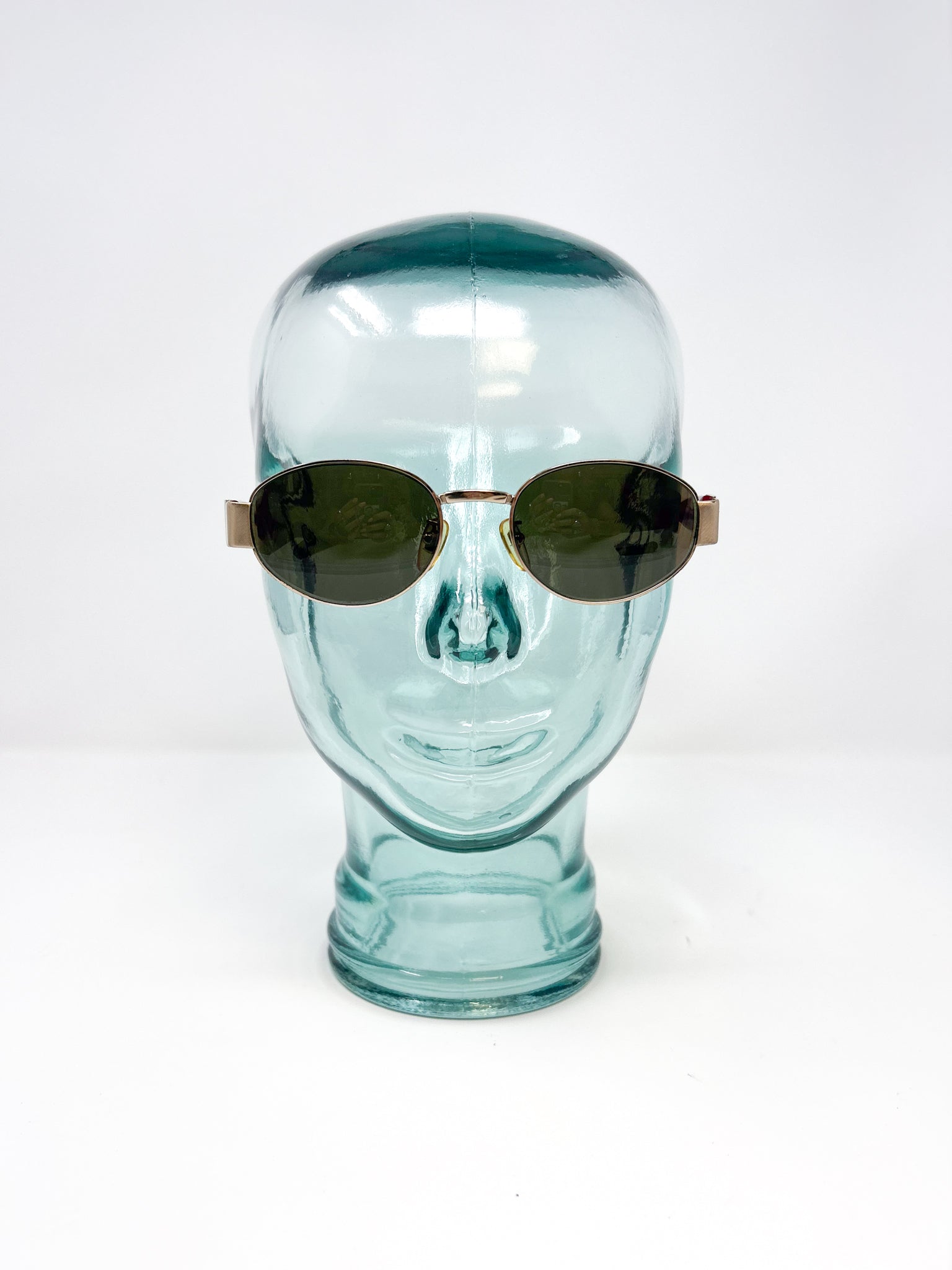 Fendi Oval Vintage Frame Sunglasses