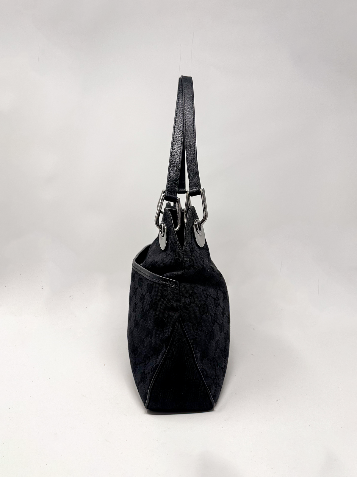 Gucci Black Eclipse Shoulder Bag