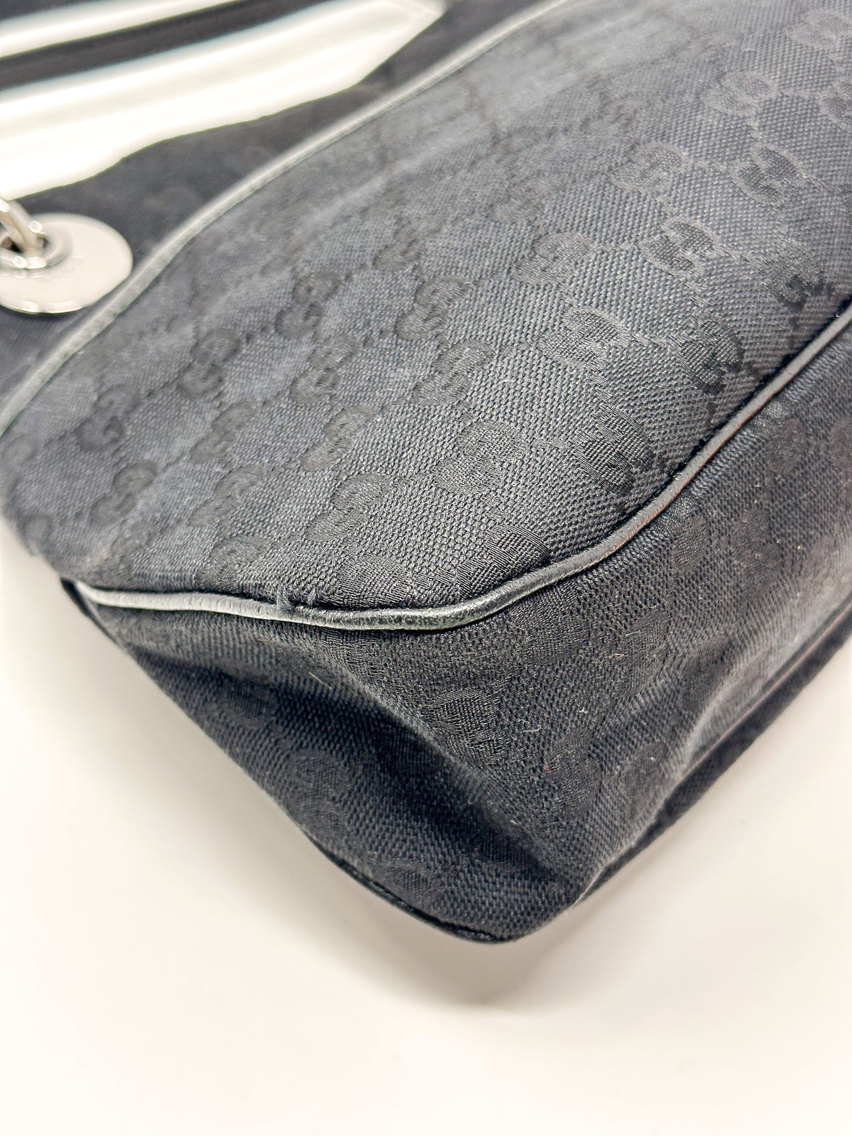 Gucci Black Eclipse Shoulder Bag
