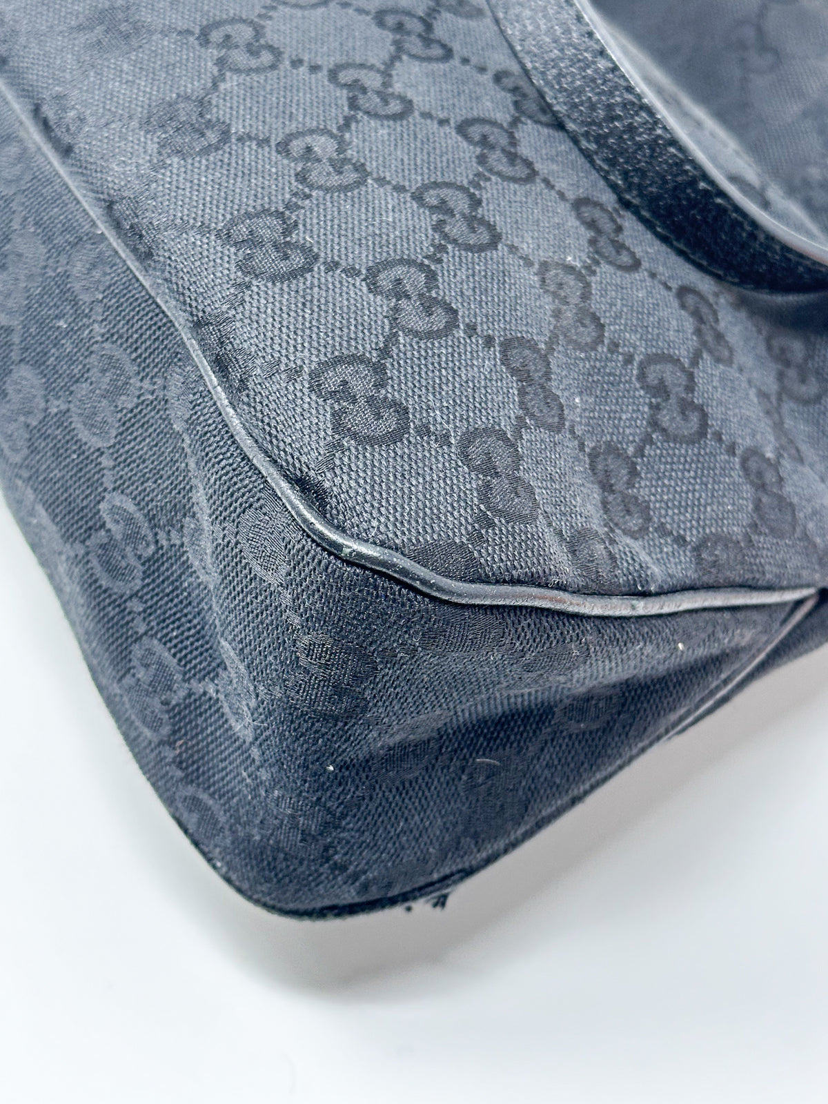 Gucci Black Eclipse Shoulder Bag