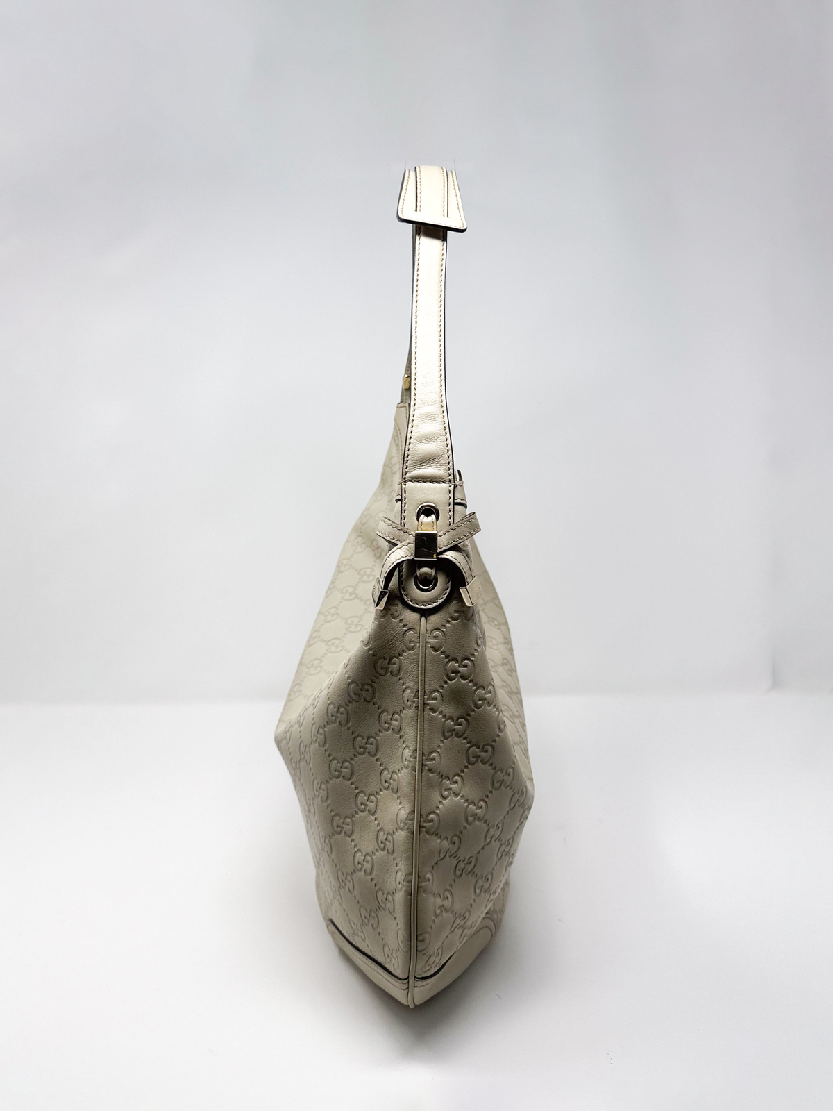 Gucci Ivory Guccissima Leather Hobo Shoulder Bag