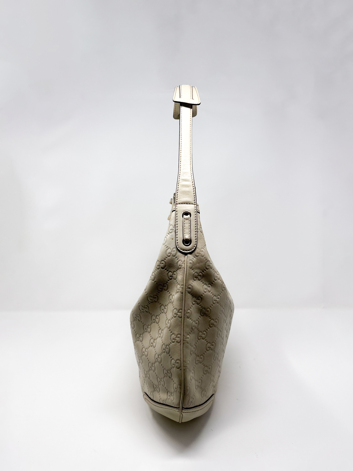 Gucci Ivory Guccissima Leather Hobo Shoulder Bag
