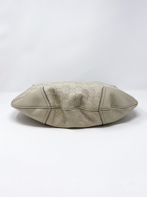 Gucci Ivory Guccissima Leather Hobo Shoulder Bag