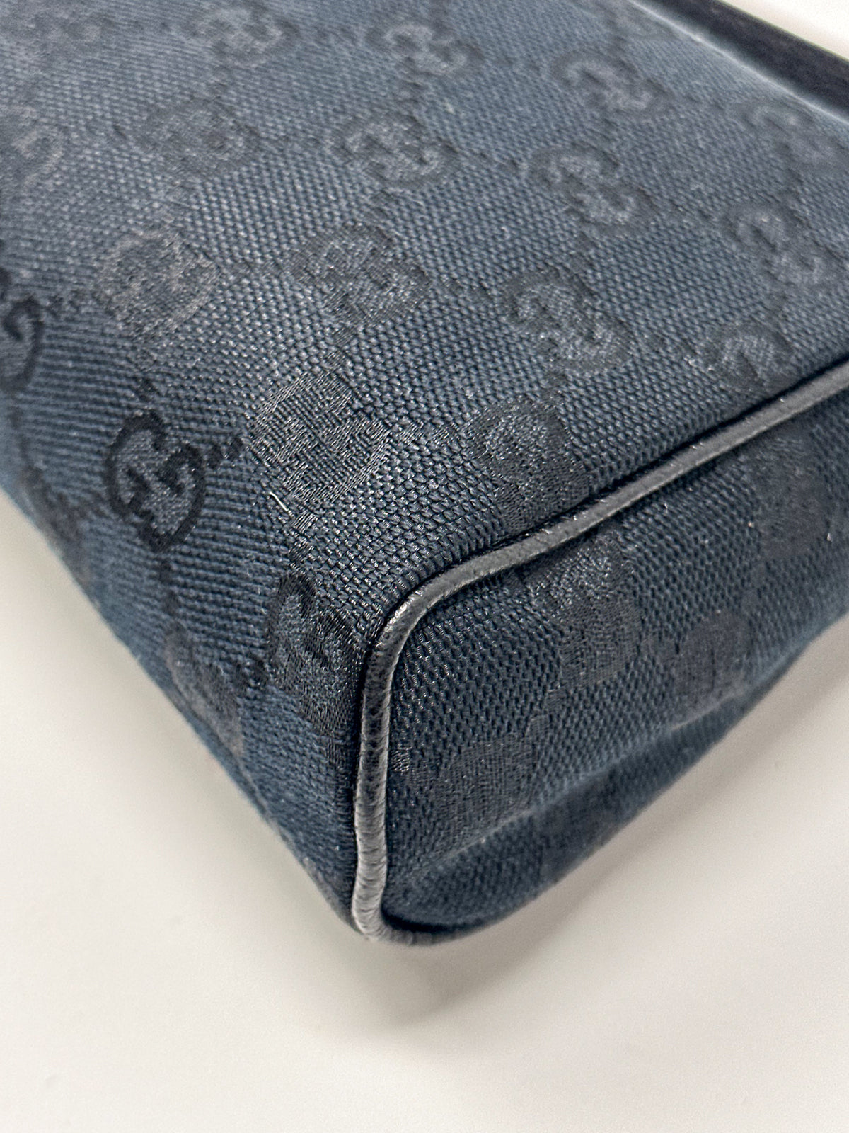 Gucci Black GG Canvas Abbey D-Ring Pochette