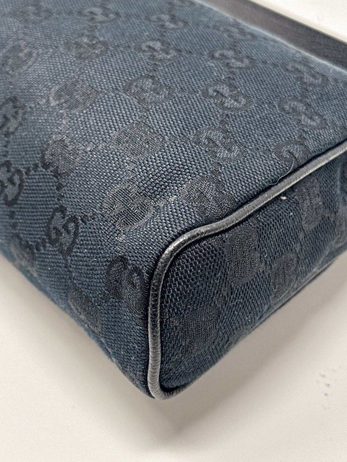 Gucci Black GG Canvas Abbey D-Ring Pochette