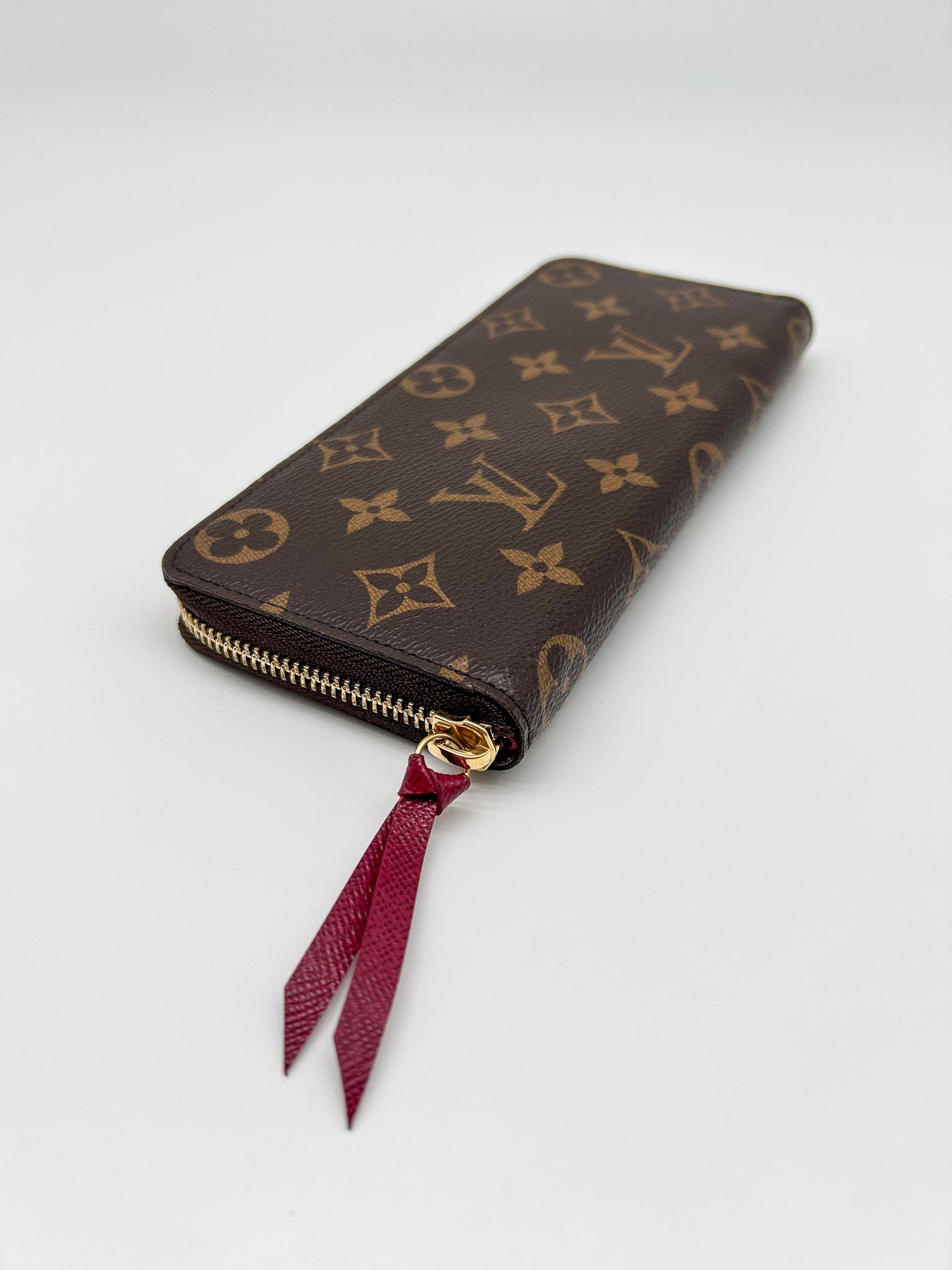 Louis Vuitton Clemence Zippy Wallet