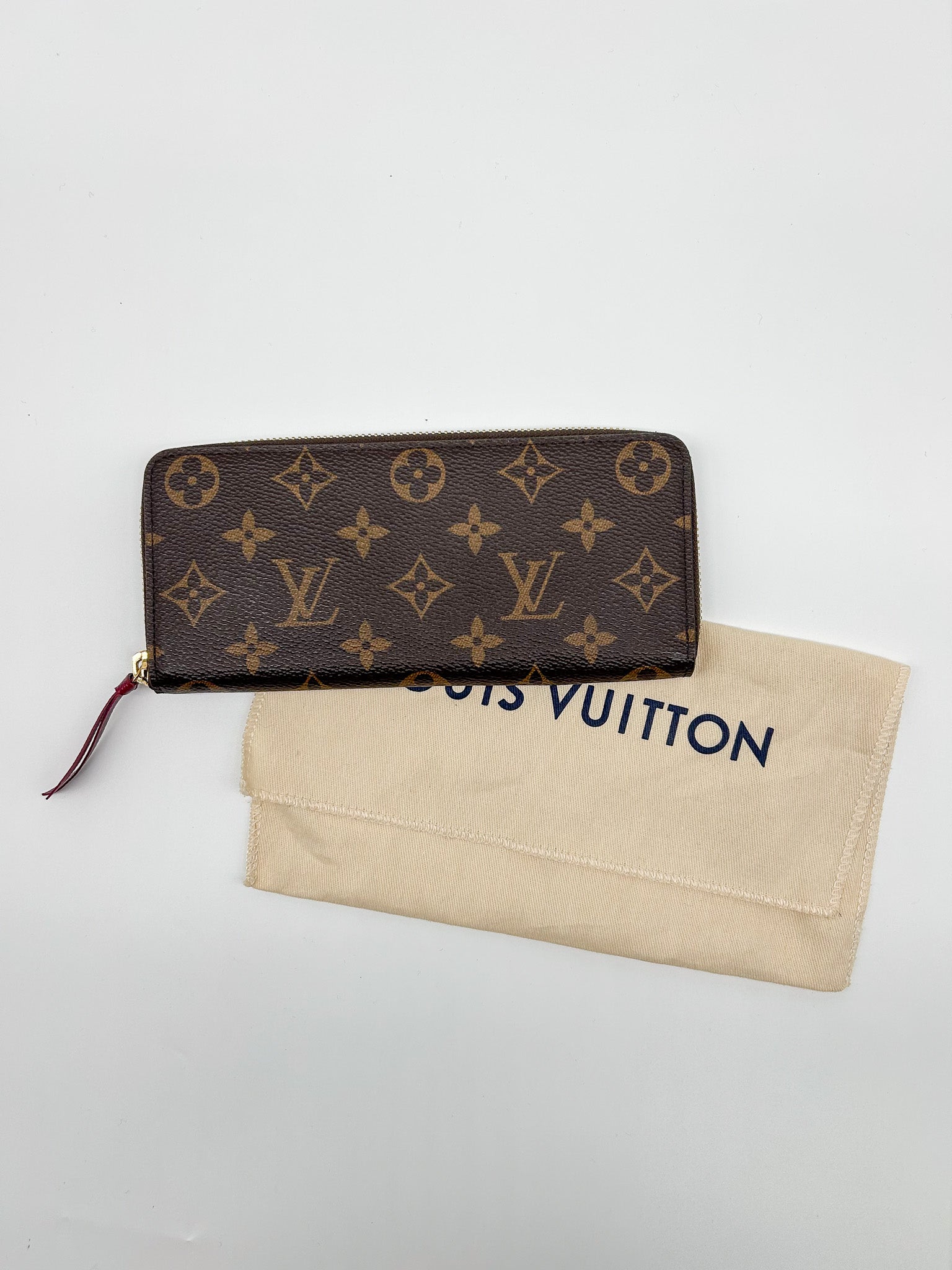 Louis Vuitton Clemence Zippy Wallet