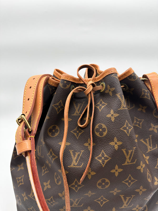 Louis Vuitton Monogram Noé Bucket Bag