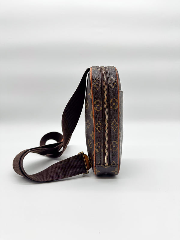 Louis Vuitton Gange Crossbody Bag