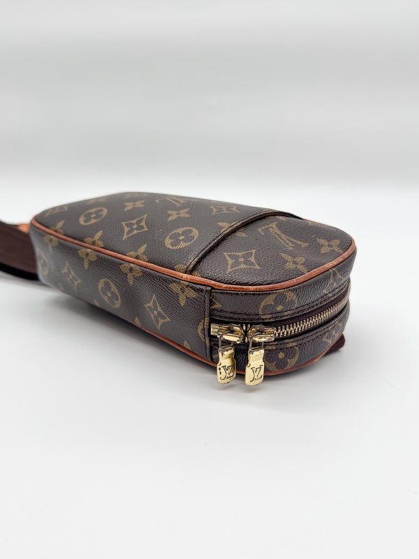 Louis Vuitton Gange Crossbody Bag