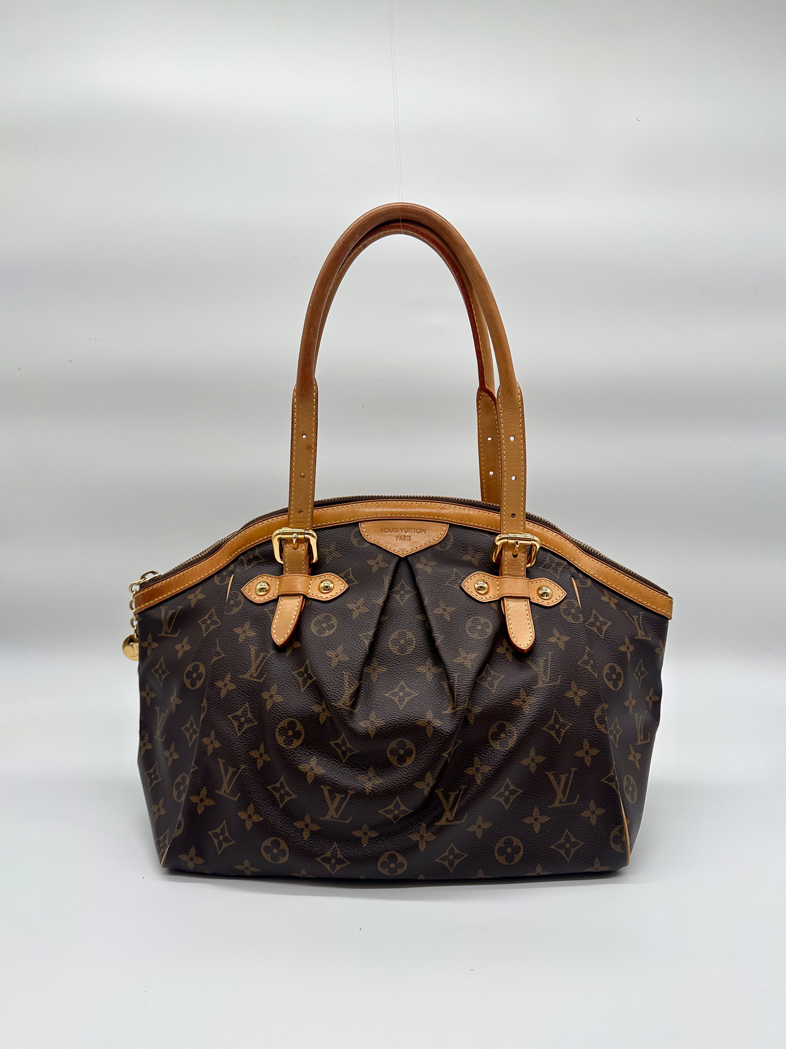 Louis Vuitton Tivoli GM Handbag