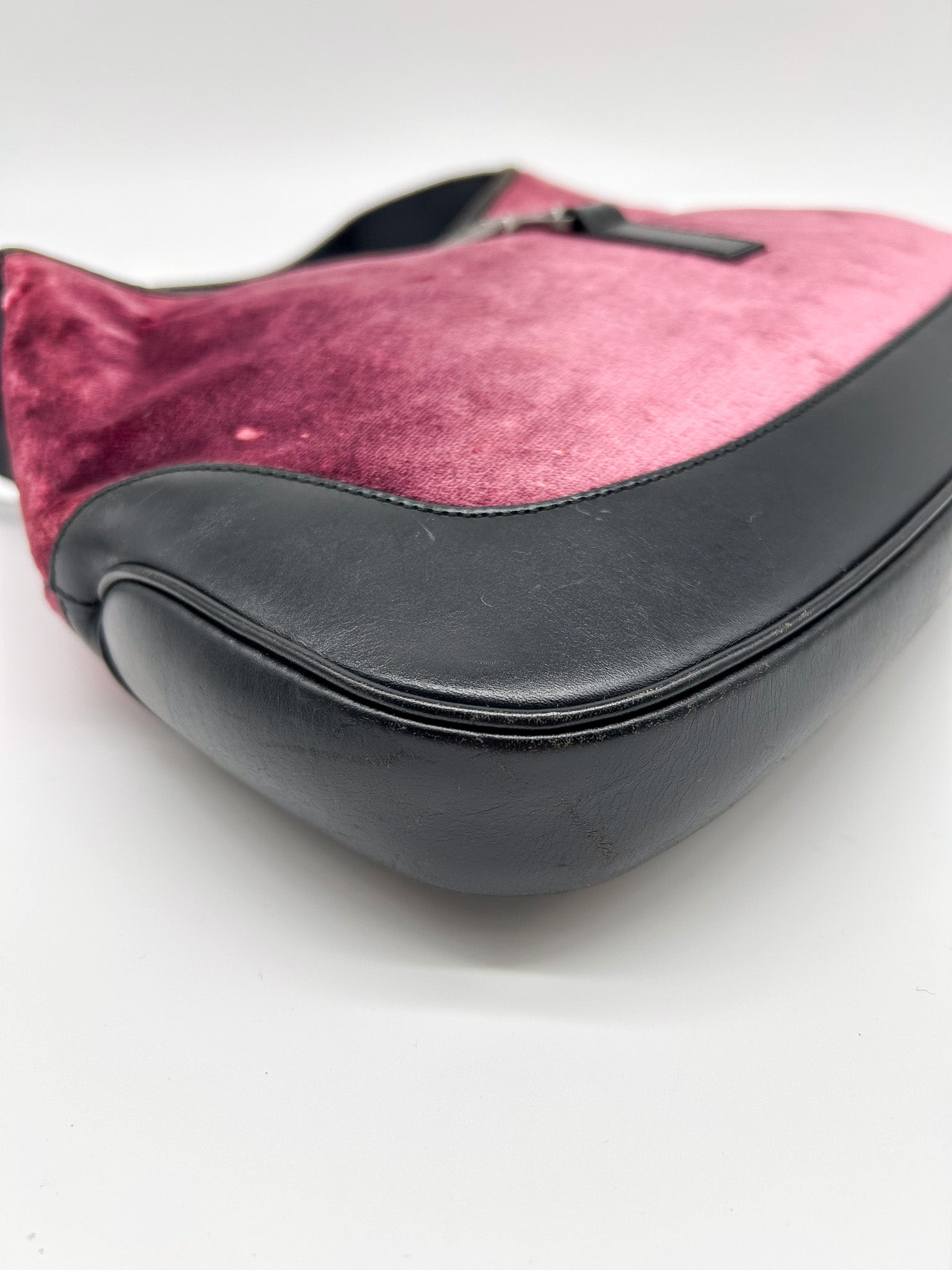 Gucci Jackie Pink Velvet and Black Leather Shoulder Bag
