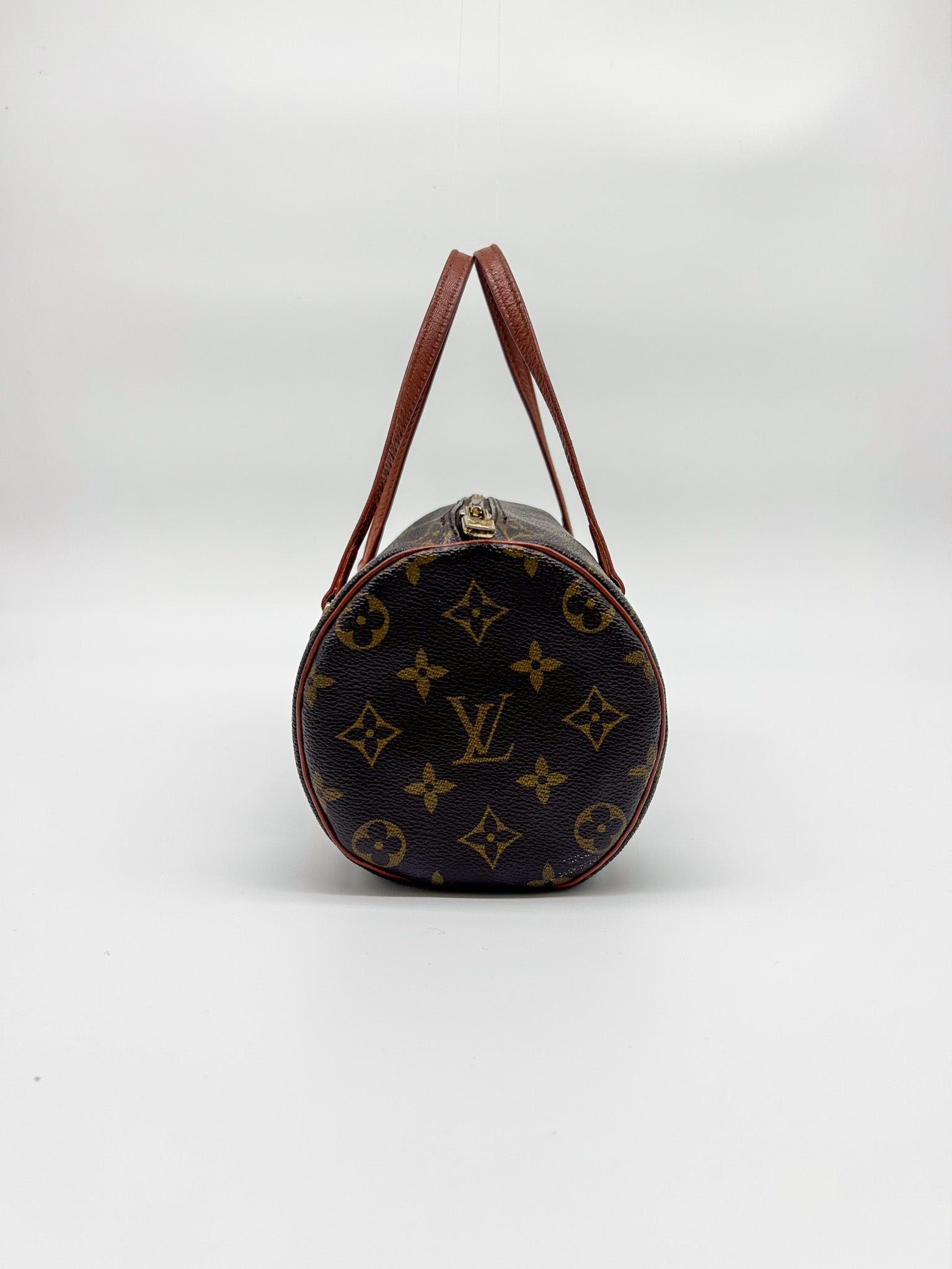 Louis Vuitton Papillon 26