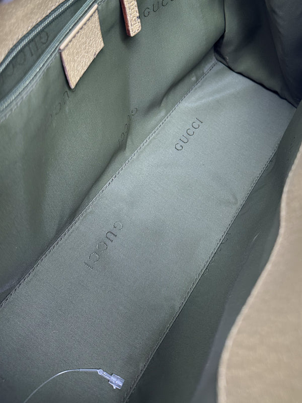 Gucci Jackie Bardot Shoulder Bag