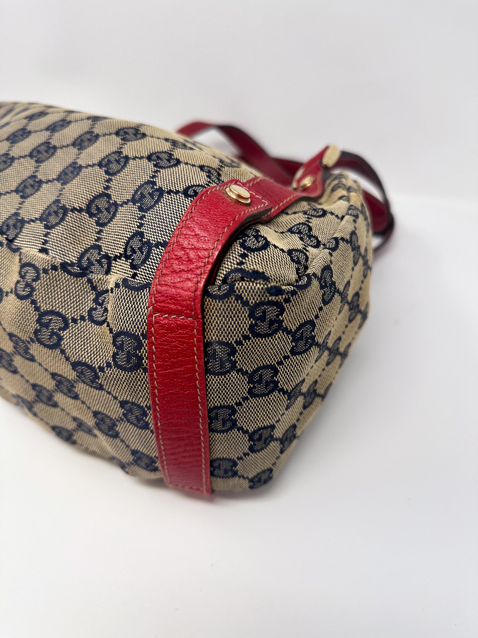 Gucci Abbey Hobo Bag