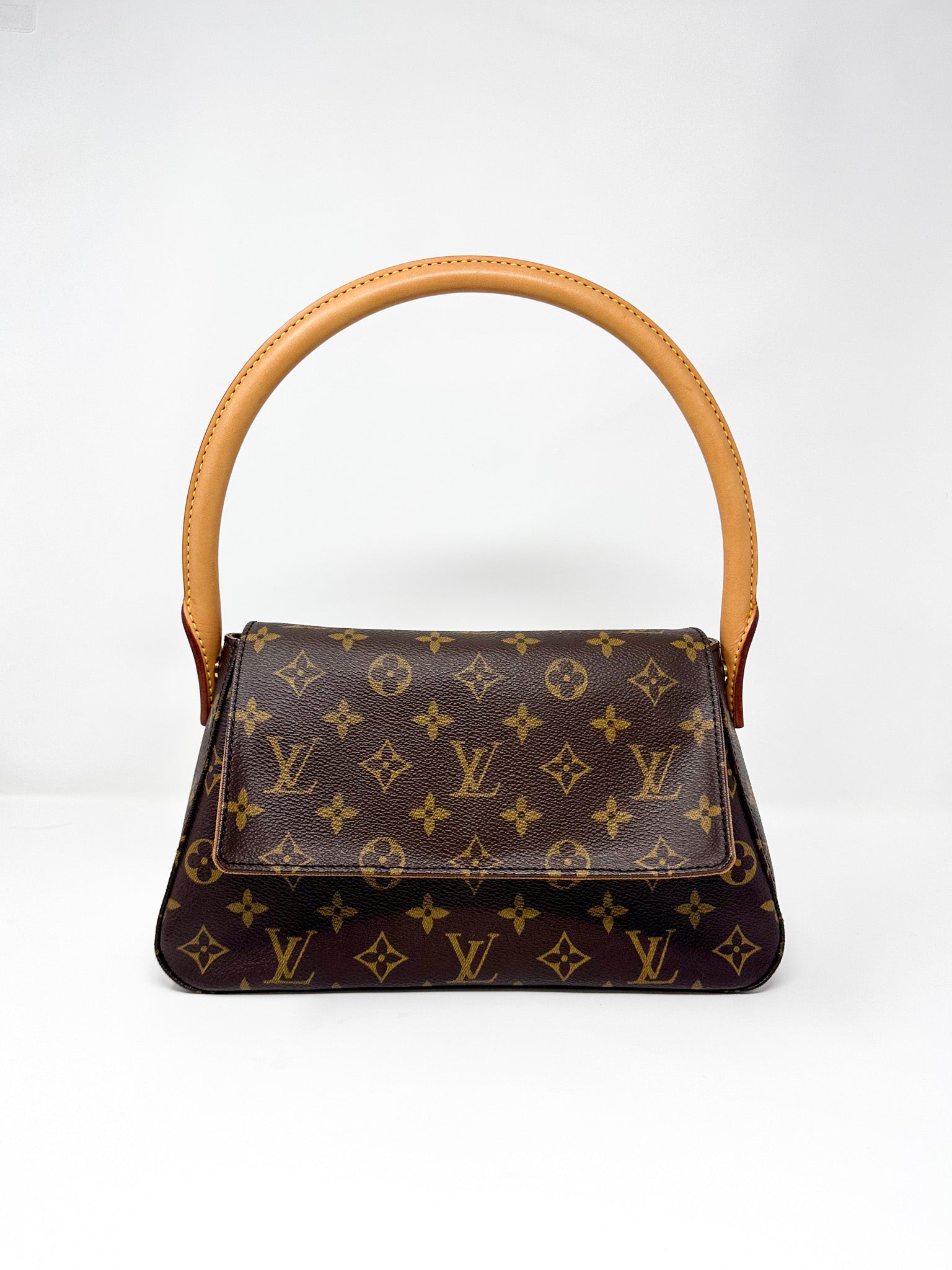 Louis Vuitton Monogram Looping PM