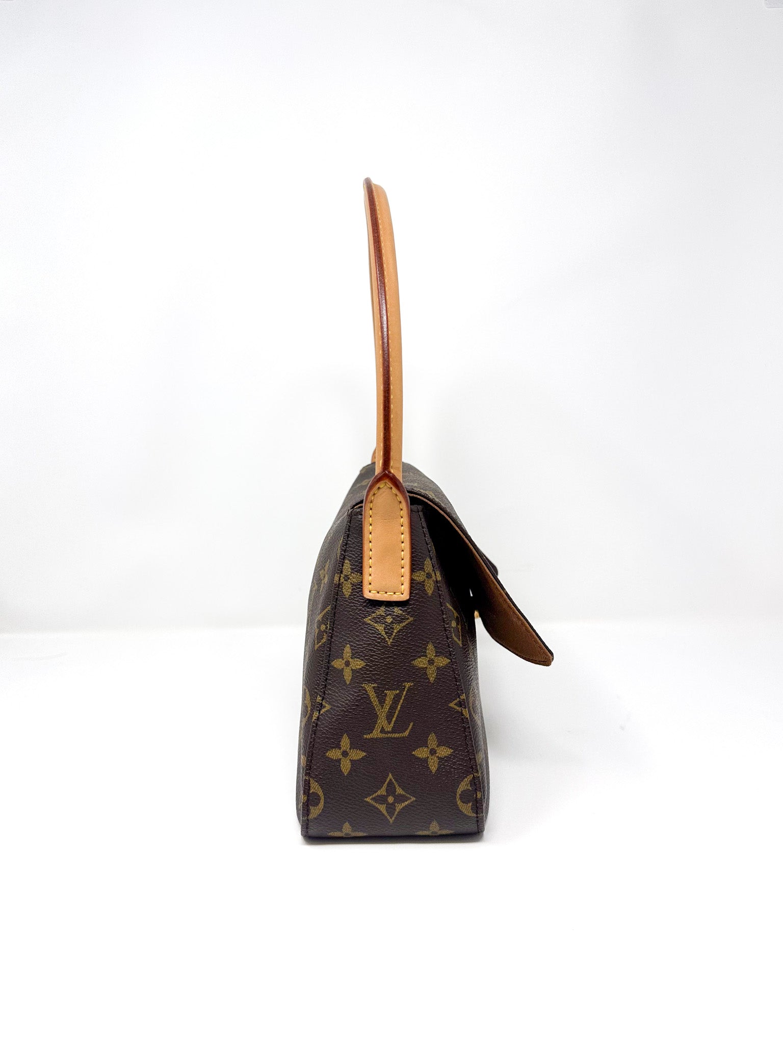 Louis Vuitton Monogram Looping PM