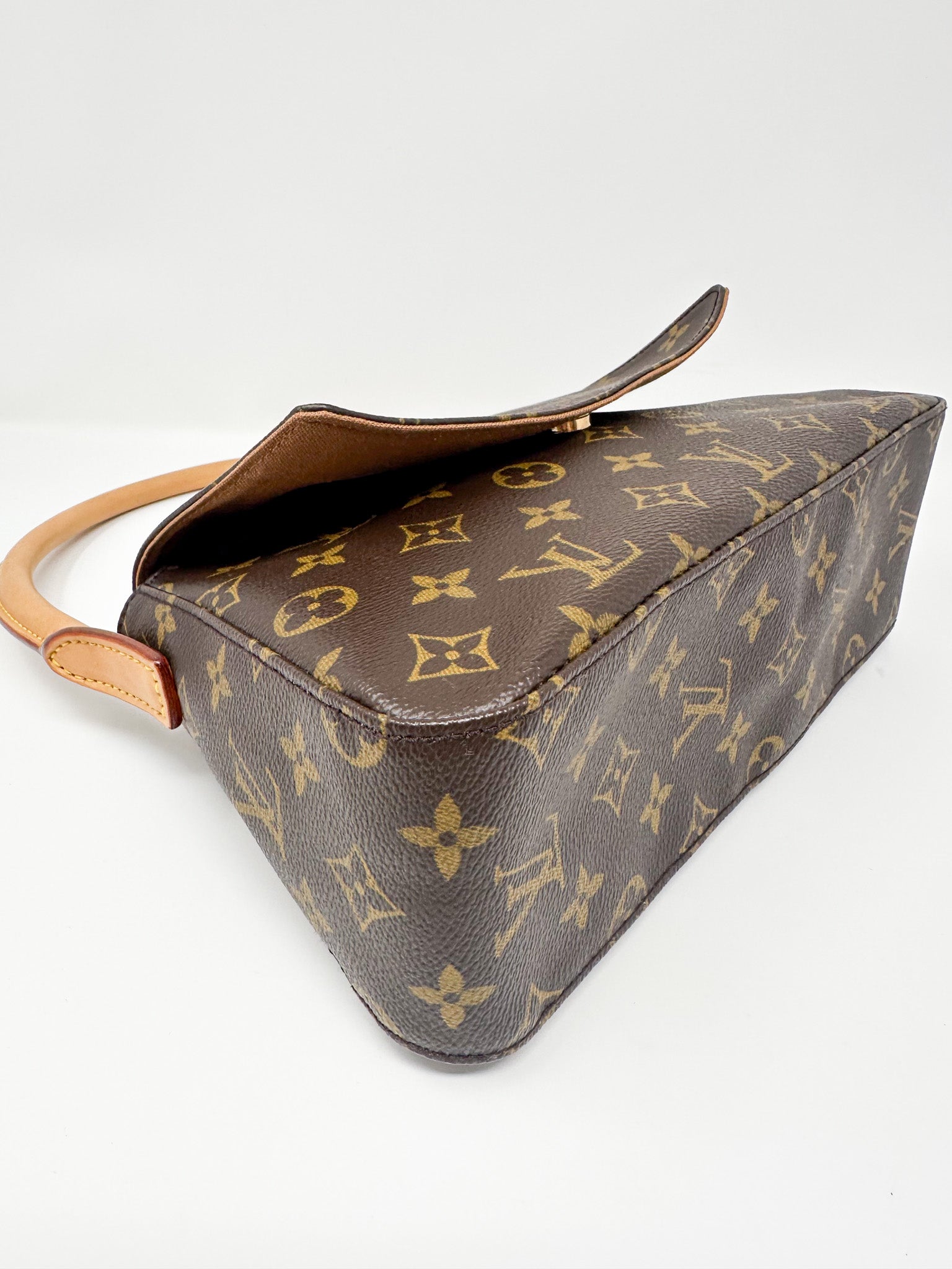 Louis Vuitton Monogram Looping PM