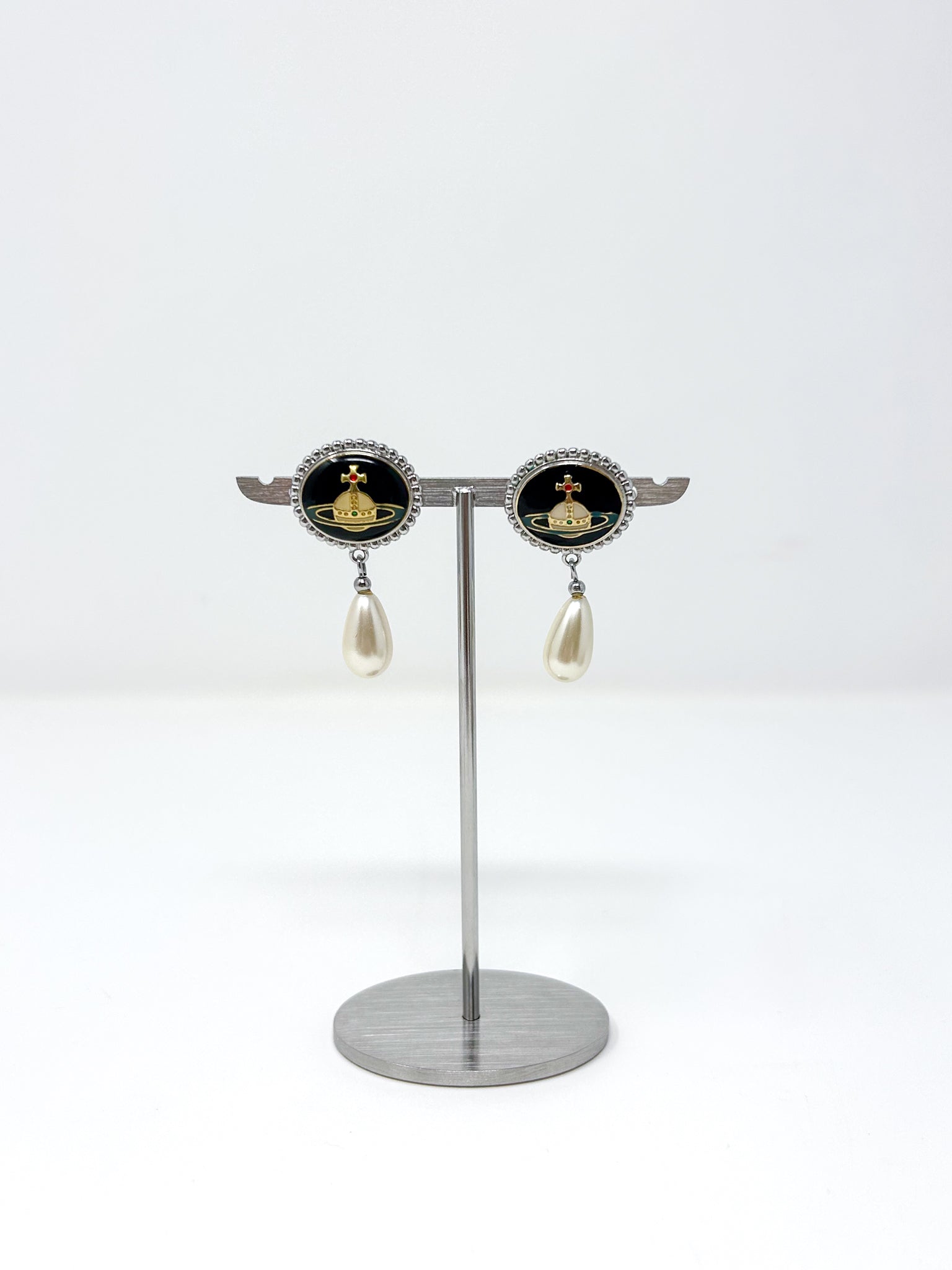 Vivienne Westwood Button Pearl Drop Earrings