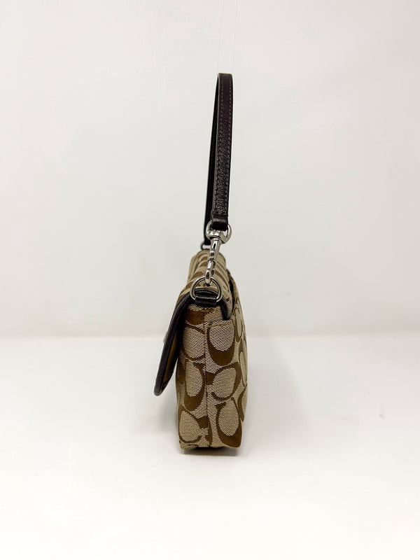 Coach Signature Shoulder Bag