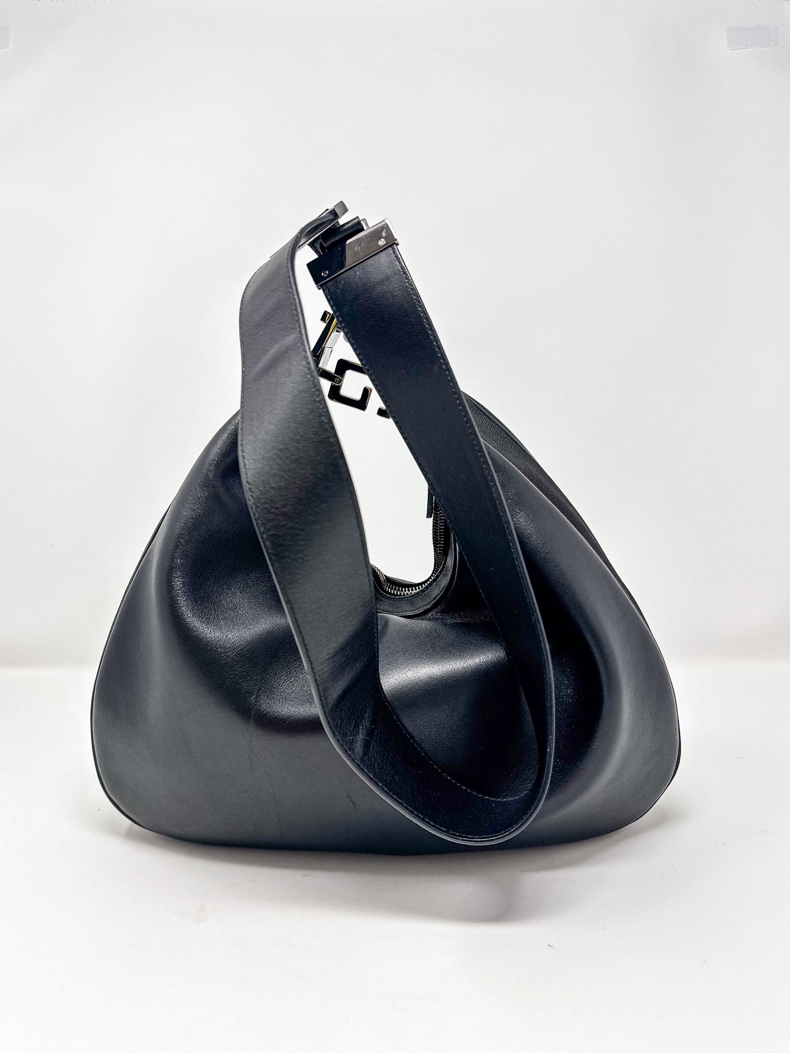 Gucci Attaché Small Leather Shoulder Bag