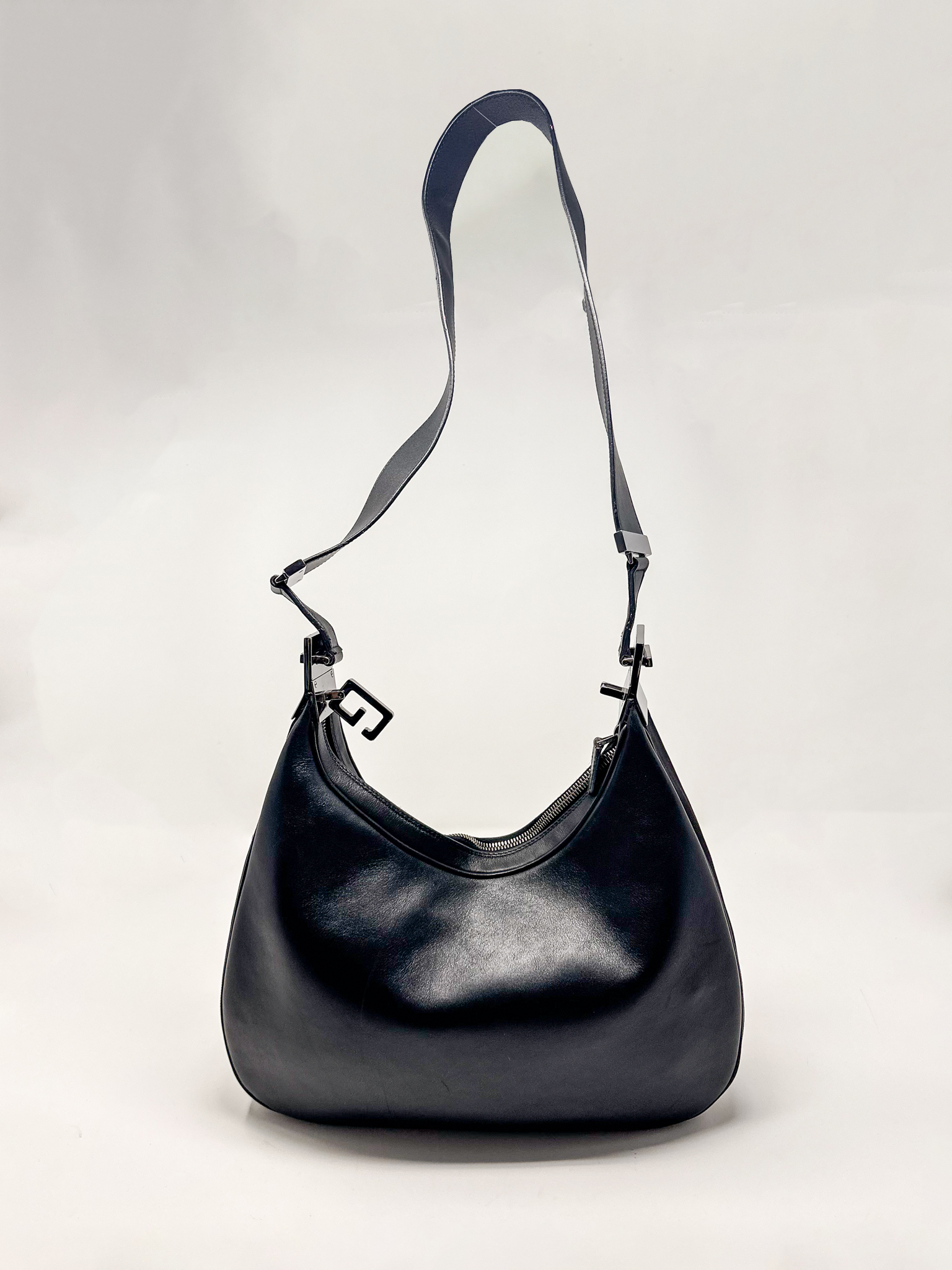 Gucci Attaché Small Leather Shoulder Bag