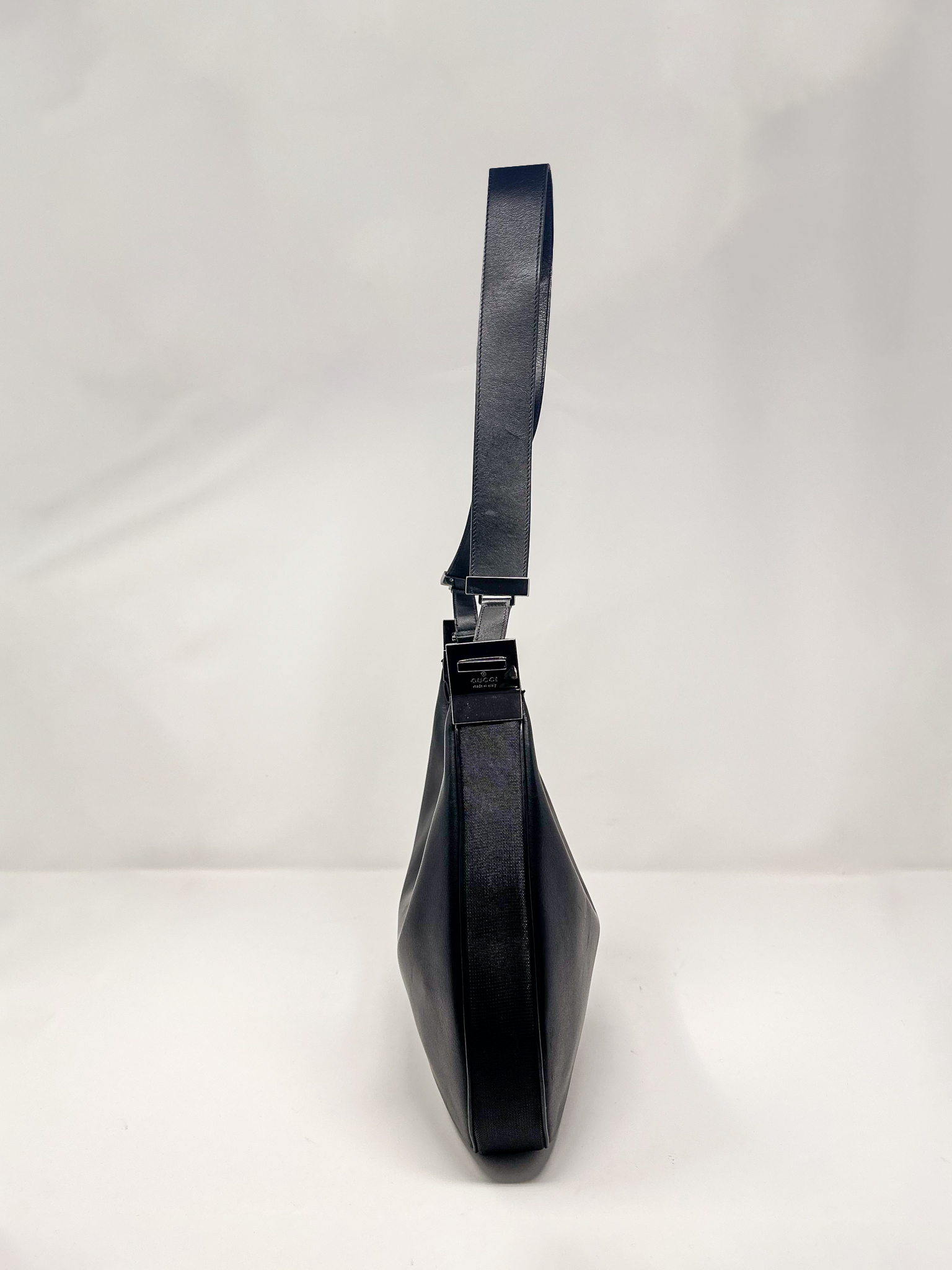 Gucci Attaché Small Leather Shoulder Bag