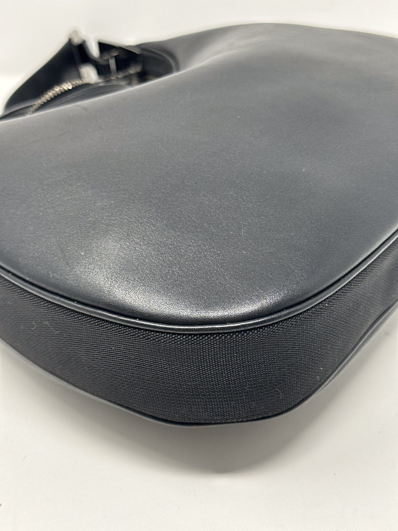 Gucci Attaché Small Leather Shoulder Bag