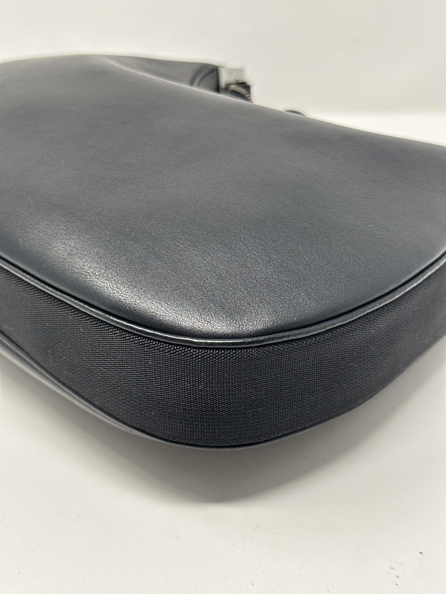Gucci Attaché Small Leather Shoulder Bag