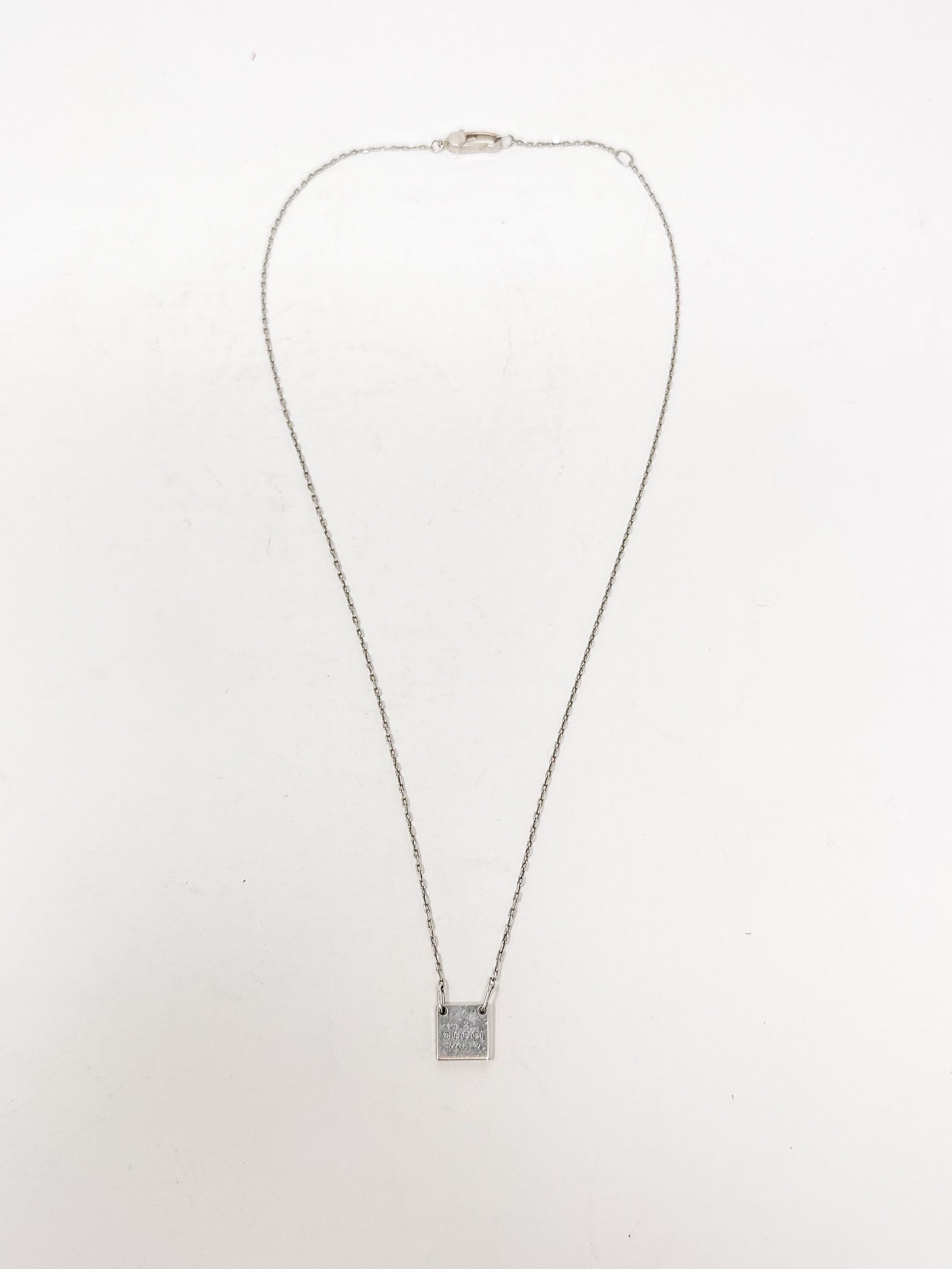 Gucci 925 Sterling Silver Logo Plaque Pendant Necklace