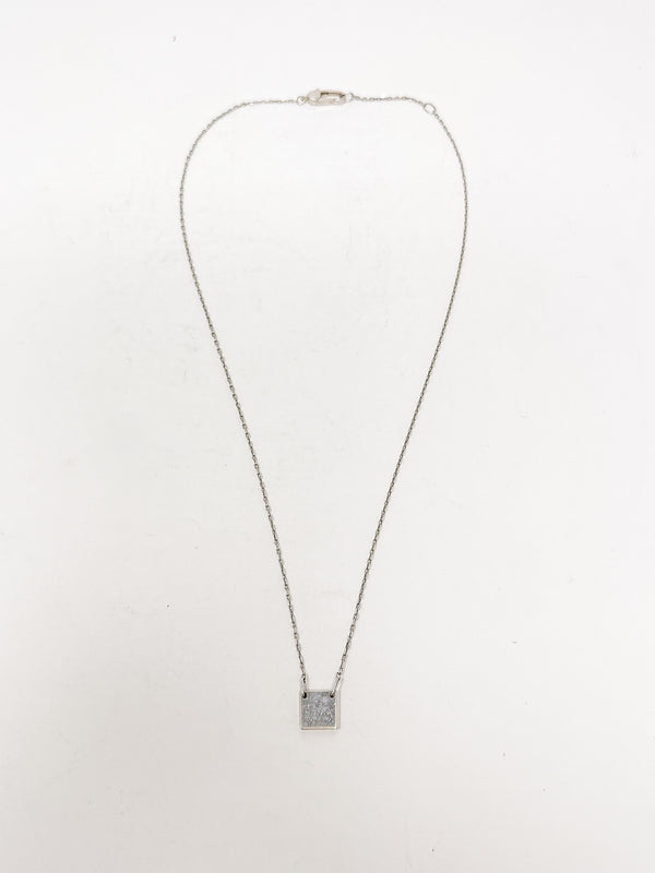 Gucci 925 Sterling Silver Logo Plaque Pendant Necklace